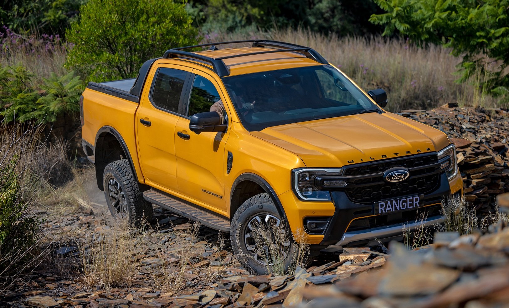 Ford Ranger - Xe bán tải mạnh mẽ, bền bỉ và tiết kiệm nhiên liệu