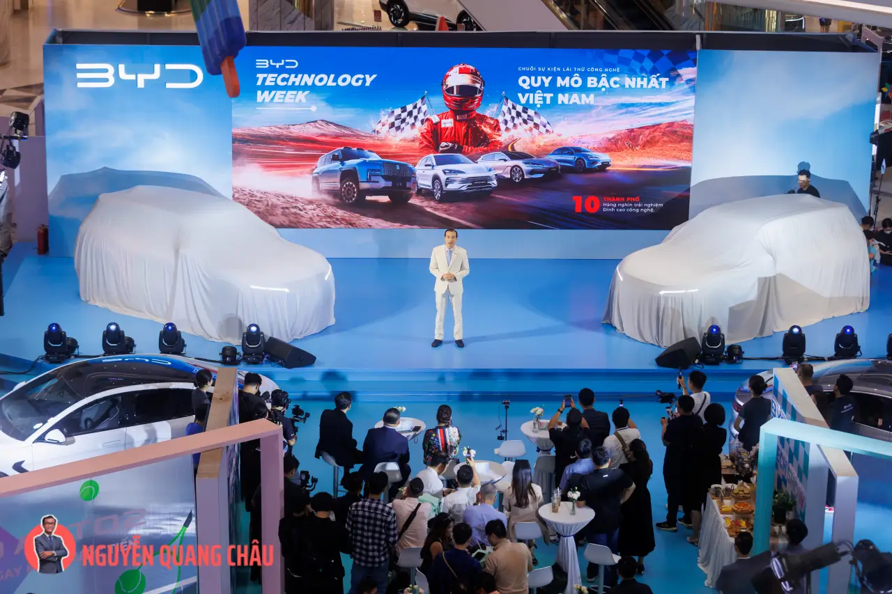 Đi xem BYD Techshow 2025: Ra mắt BYD Atto 2 – SUV điện dành cho đô thị tại Tp.HCM 4 BYD Techshow 2025 Ra mat BYD Atto 2 – SUV dien danh cho do thi tai Tp 20