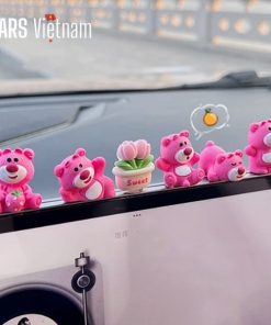 Set gấu Lotso mini trang trí màn hình ô tô bảng điều khiển, mô hình gấu dâu trang trí xe hơi 4 app shipxanh manager2FKd7aAP4jn9T8G7HNgYqdv6btcL432Fimages upload backend2Fb0696a608750cc35d737c4009bfb09bc 1